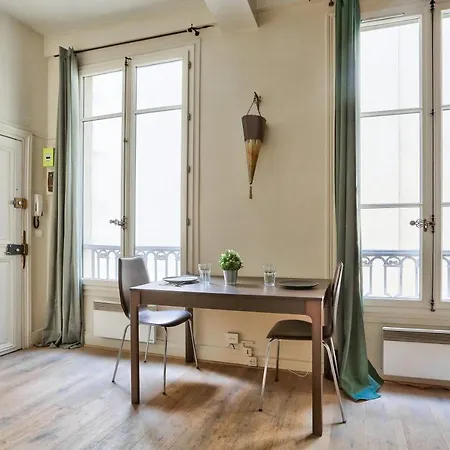 Mezzanine Quartier Luxembourg Free Netflix